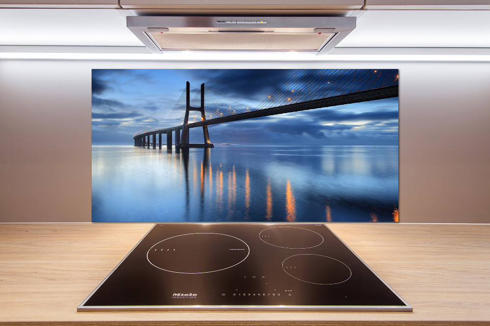 Panel do kuchni Oświetlony most