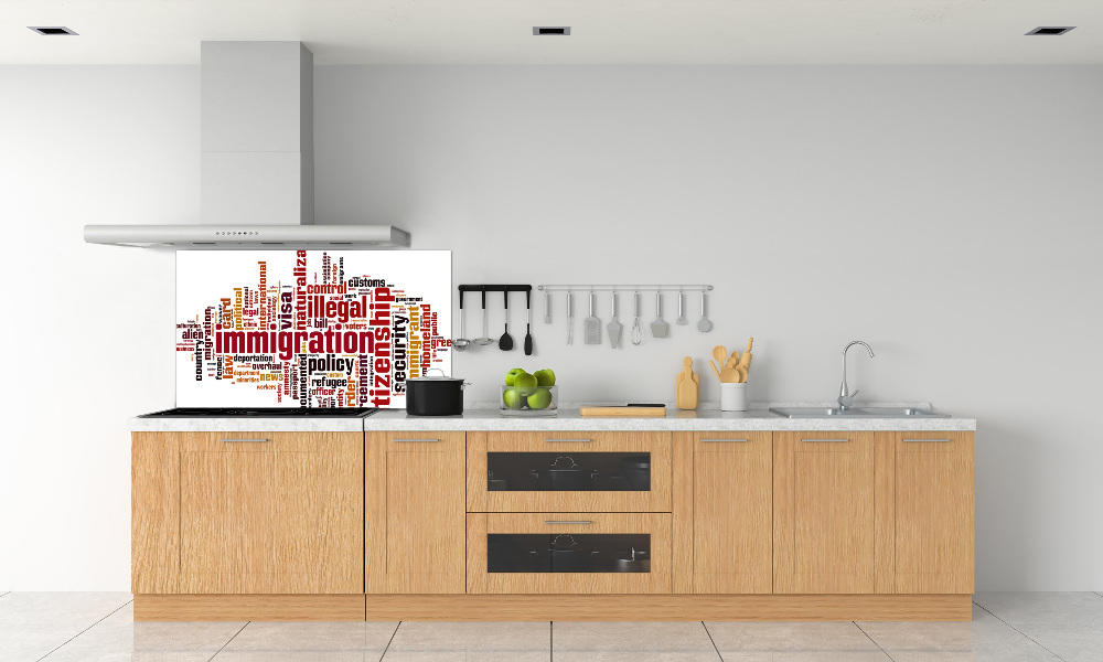Panel między meble w kuchni Imigracja