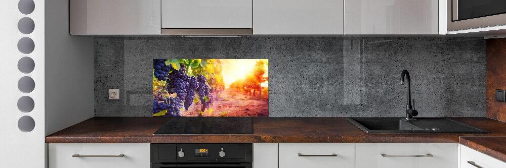 Panel między meble w kuchni Winorośle