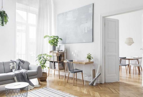 Salon w stylu minimalistycznym - jak go zaaranżować?
